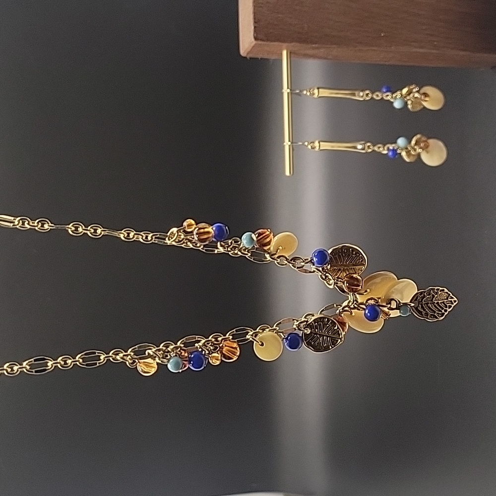 Leaf necklace set - Picture 7 of 9